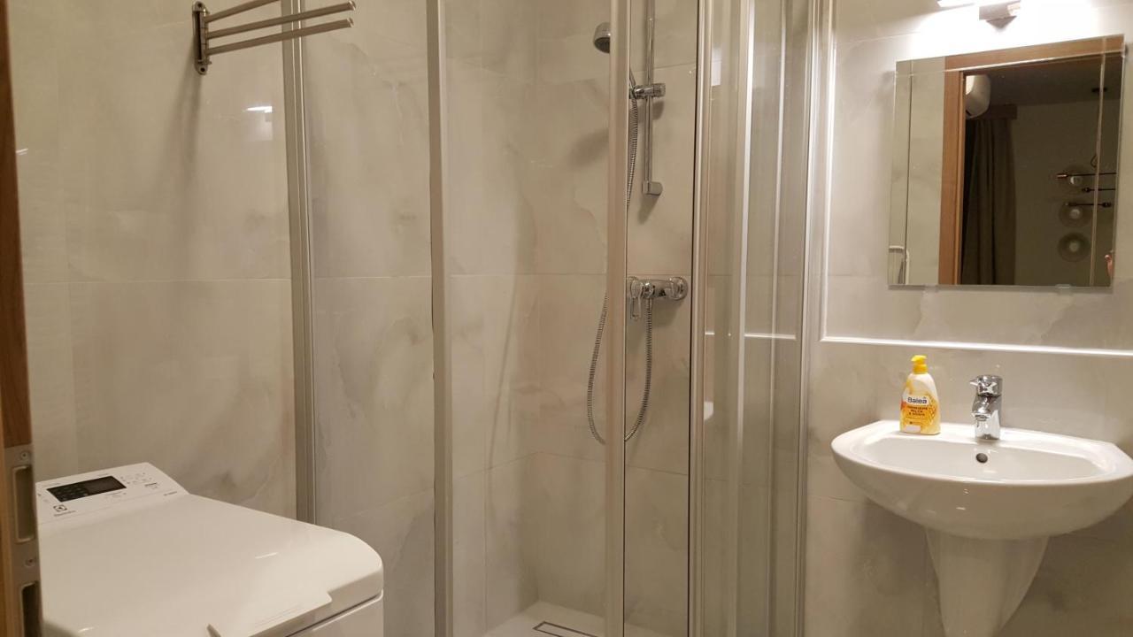 Lelle Resort B21 Balatonlelle Eksteriør bilde